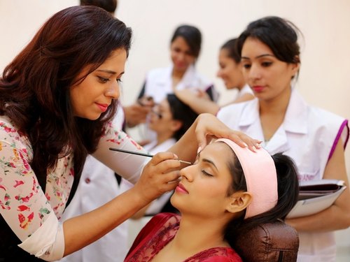 Advance Diploma in Beauty & Hair Dressing (ADBHD-12)